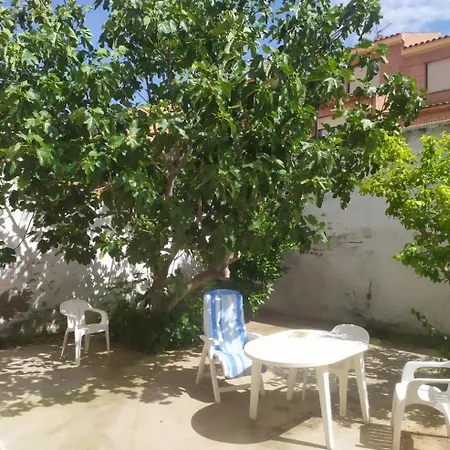 Privada 3 Personas En فندق مبيت وإفطار